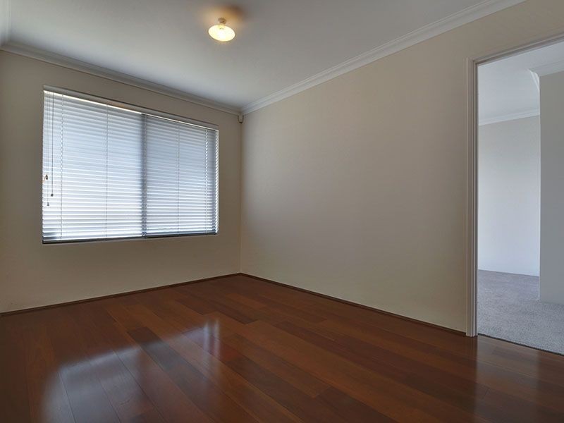 10 Coppito Circle, Beeliar WA 6164