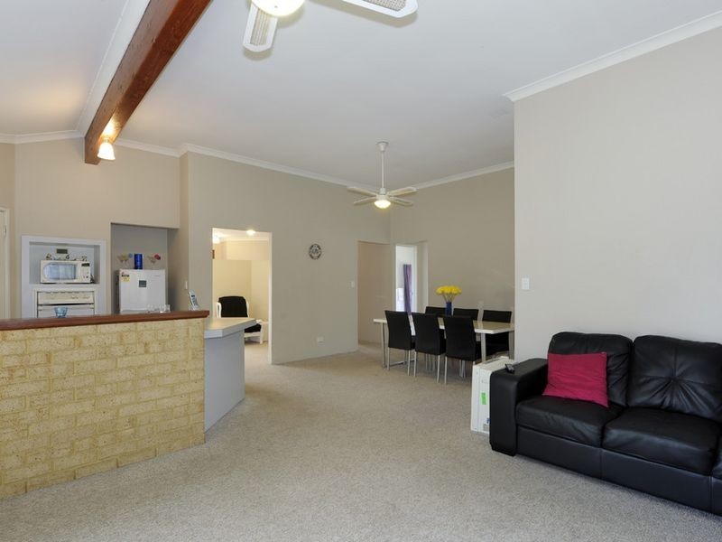 18a Tulipwood Place, South Lake WA 6164