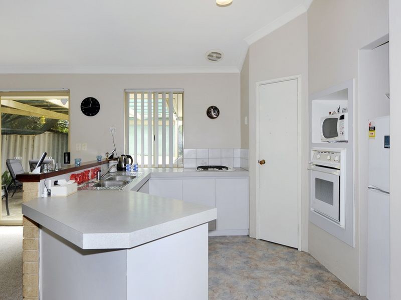 18a Tulipwood Place, South Lake WA 6164