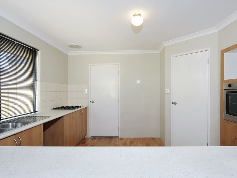 13 Plumwood Avenue, Hammond Park WA 6164