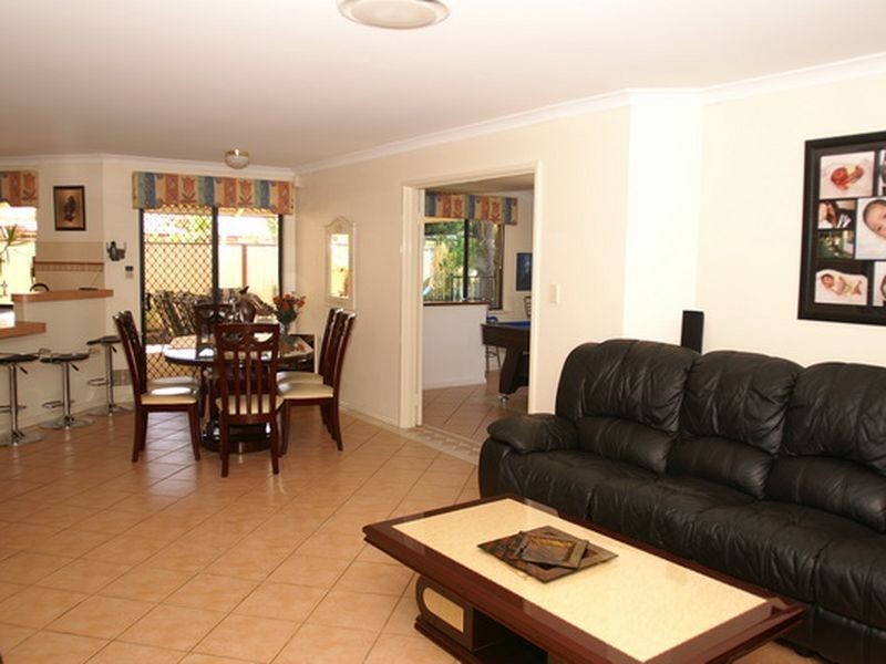 12 Hawkesbury Retreat, Atwell WA 6164