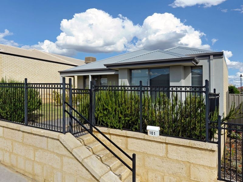 101 Runnymede Gate, Wellard WA 6170