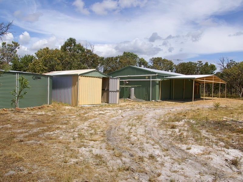 94 Braddock Road, Wellard WA 6170