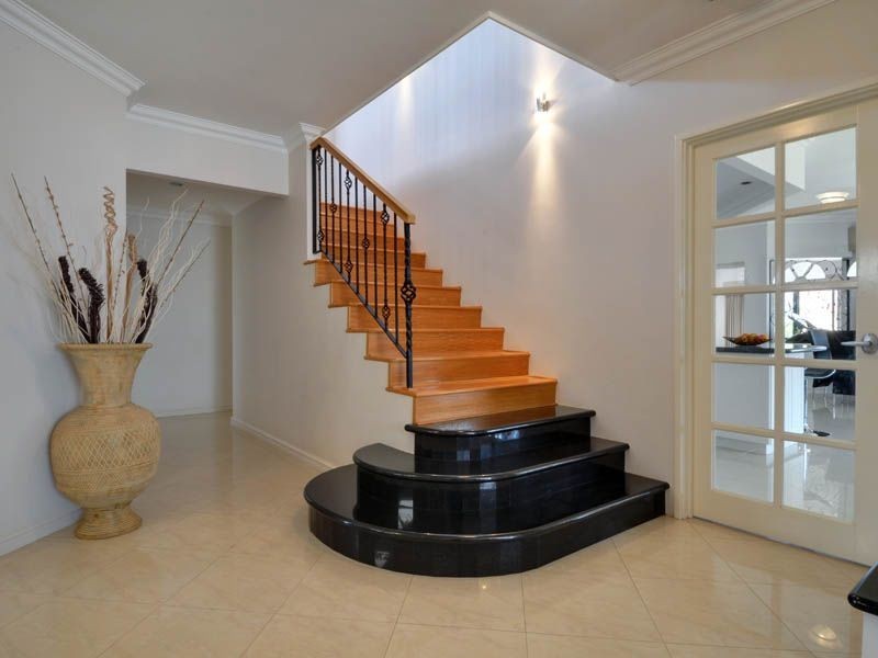 11 Belladonna Drive, Yangebup WA 6164