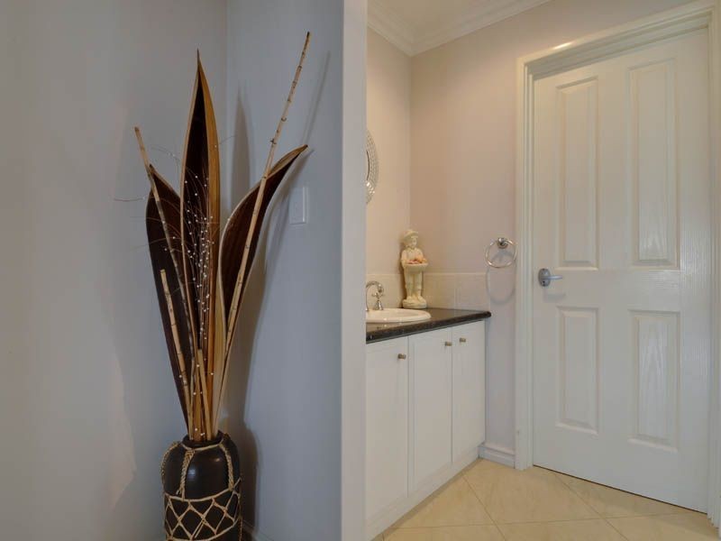 11 Belladonna Drive, Yangebup WA 6164