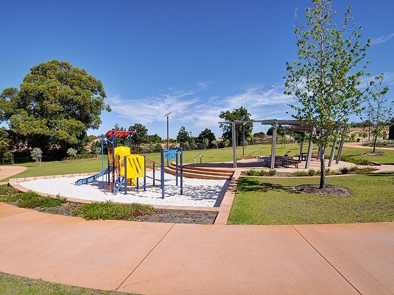 346 Lyon Road, Aubin Grove WA 6164