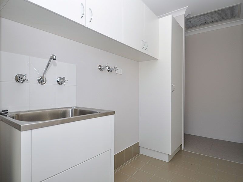 346 Lyon Road, Aubin Grove WA 6164