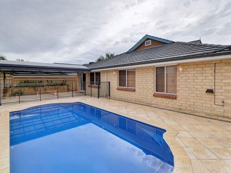 17 Portsea Gardens, Jandakot WA 6164