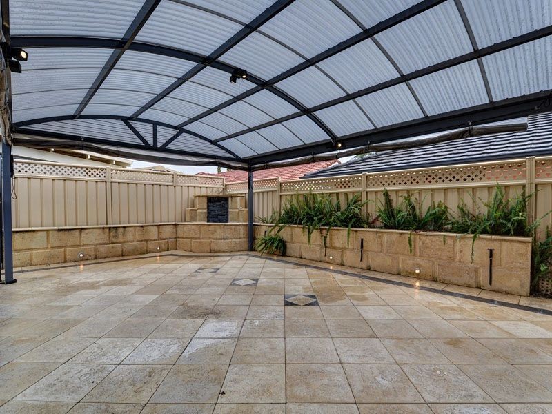 17 Portsea Gardens, Jandakot WA 6164