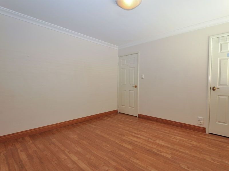 17 Portsea Gardens, Jandakot WA 6164