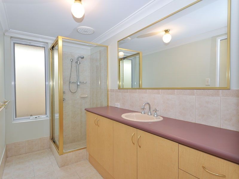 17 Portsea Gardens, Jandakot WA 6164