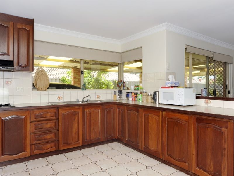 14 Millcroft Elbow, Jandakot WA 6164