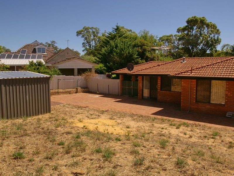 5 Sloan Drive, Leda WA 6170