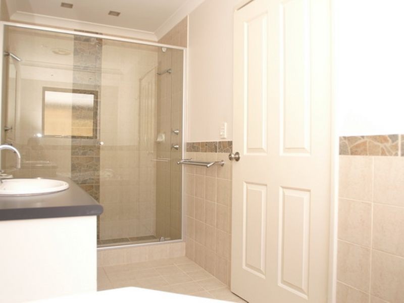 8 Halcyon Way, Atwell WA 6164