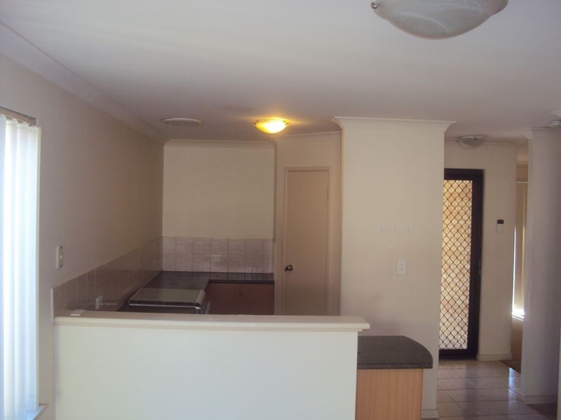 9/33 Gillen Way, Success WA 6164