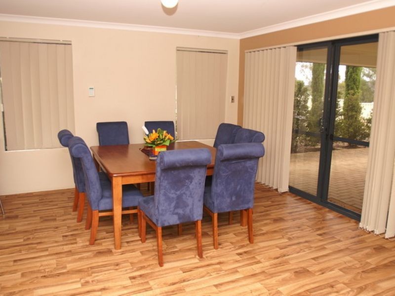 1 Clyde Avenue, Baldivis WA 6171