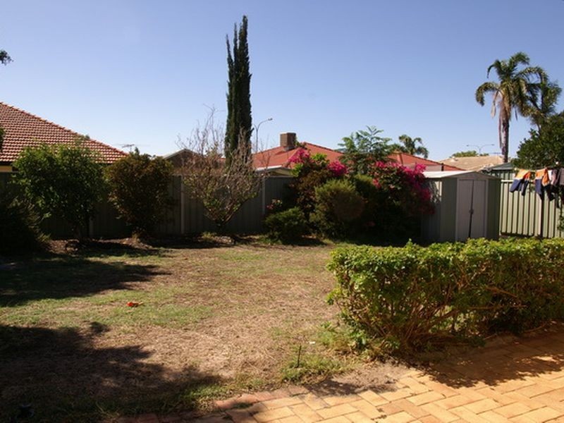 8 Veneta Circuit, Atwell WA 6164