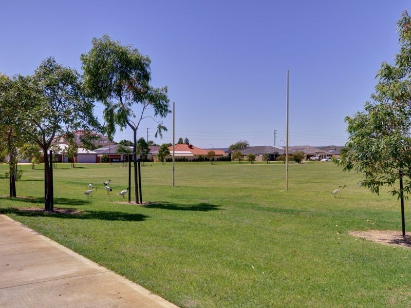 39 Bracadale Way, Canning Vale WA 6155