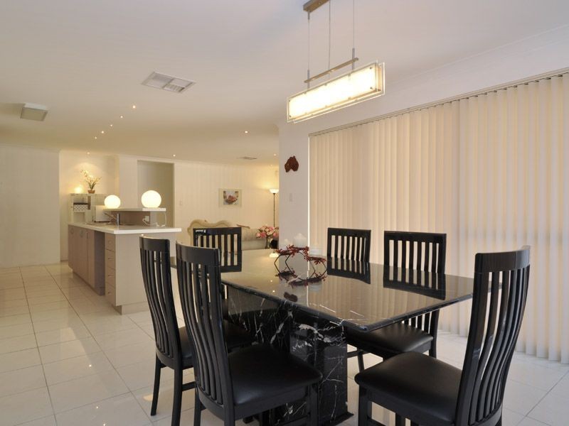 39 Bracadale Way, Canning Vale WA 6155