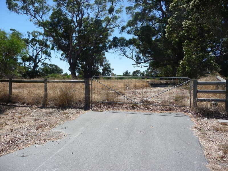 51 Thomasfield Place, Ravenswood WA 6208