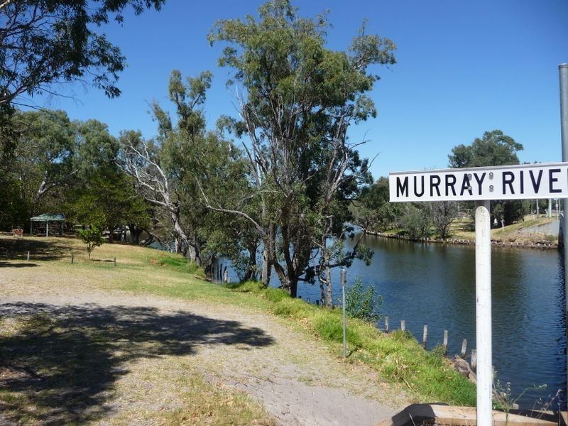51 Thomasfield Place, Ravenswood WA 6208