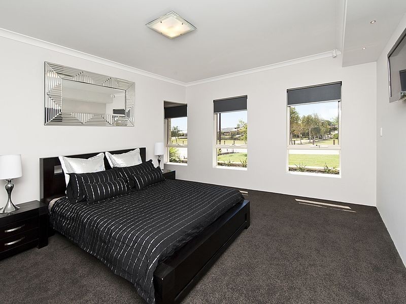 16 Flowerfield Loop, Southern River WA 6110