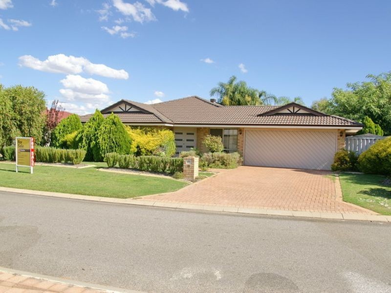 39 Molloy Circuit, Atwell WA 6164