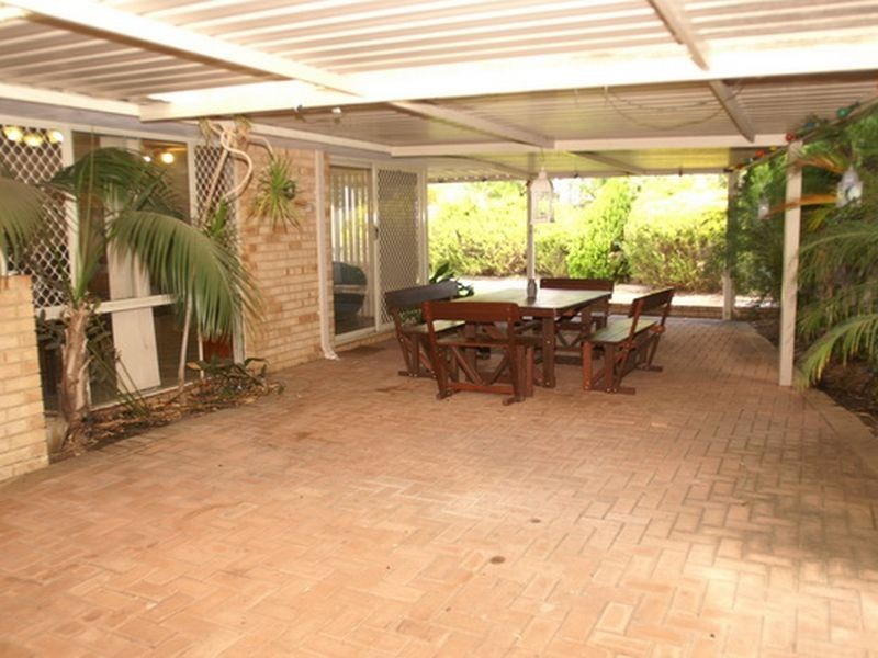 39 Molloy Circuit, Atwell WA 6164