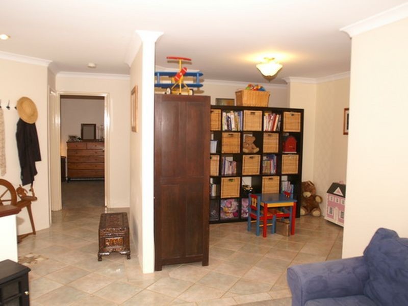 39 Molloy Circuit, Atwell WA 6164