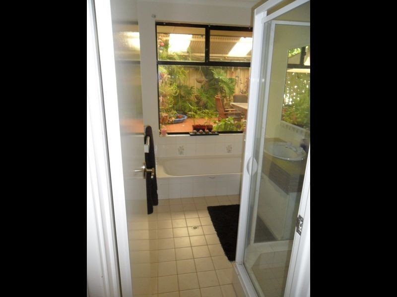 12 Eastney Court, Jandakot WA 6164