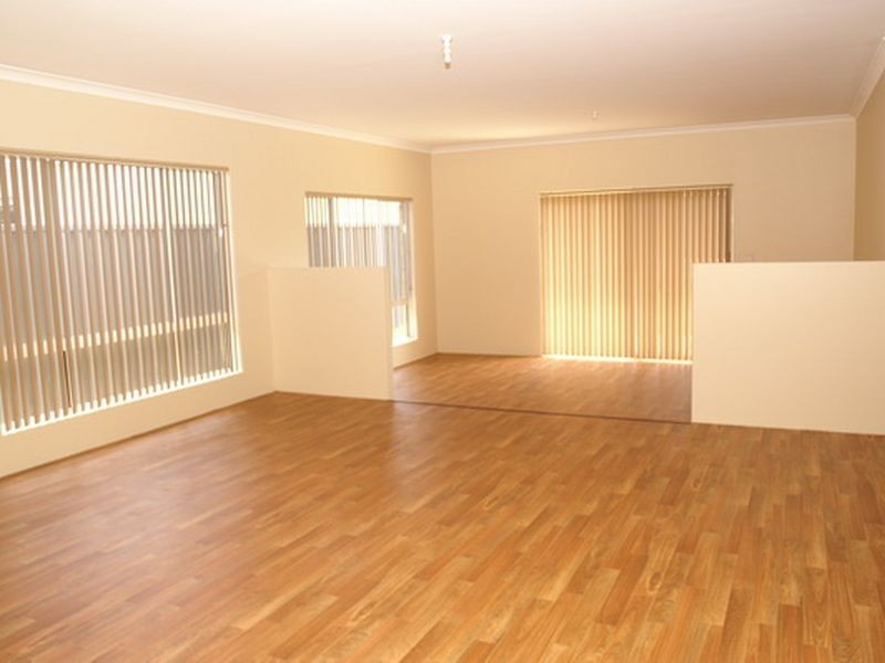 43 Claret Ash Boulevard, Baldivis WA 6171