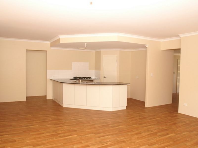 43 Claret Ash Boulevard, Baldivis WA 6171