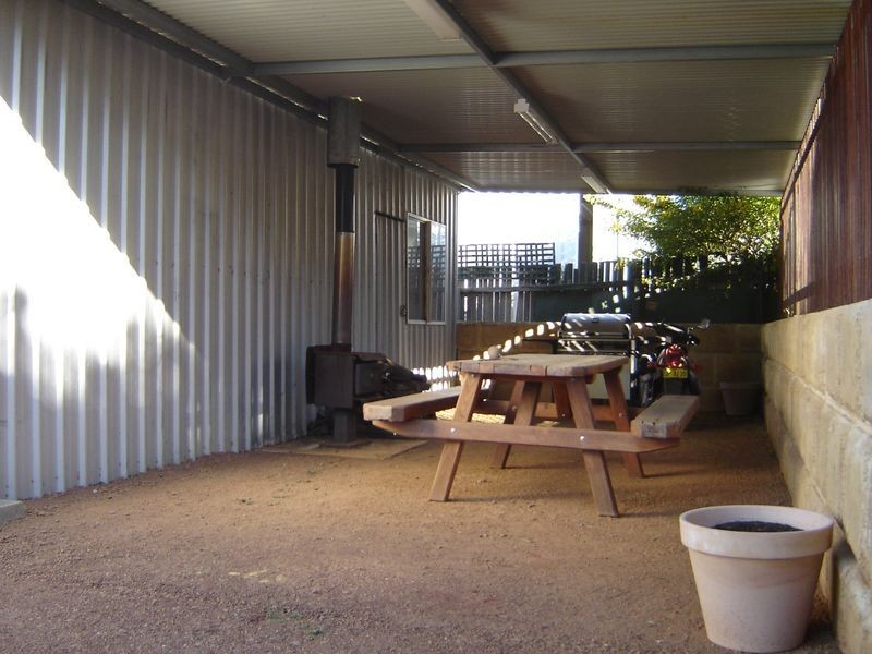 704 Jarrahdale Road, Jarrahdale WA 6124