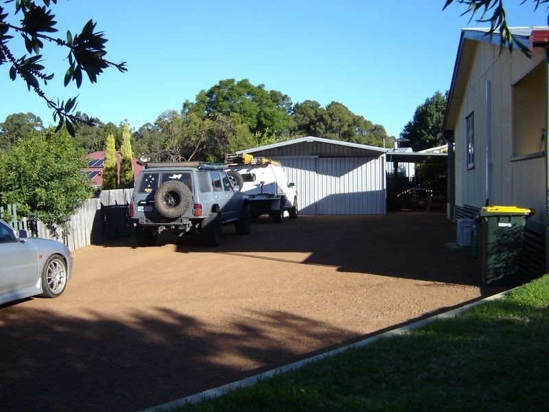 704 Jarrahdale Road, Jarrahdale WA 6124