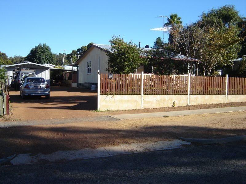 704 Jarrahdale Road, Jarrahdale WA 6124