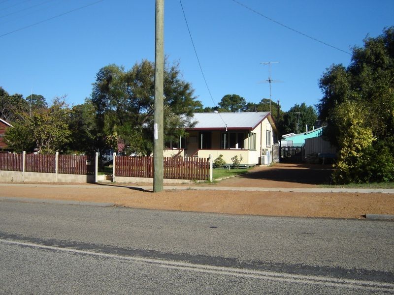 704 Jarrahdale Road, Jarrahdale WA 6124