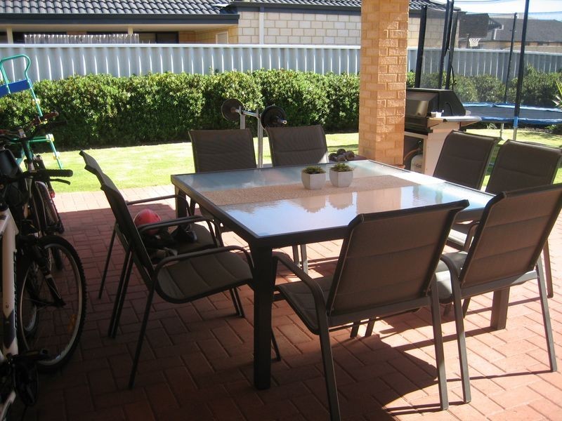 71 Miltona Drive, Secret Harbour WA 6173