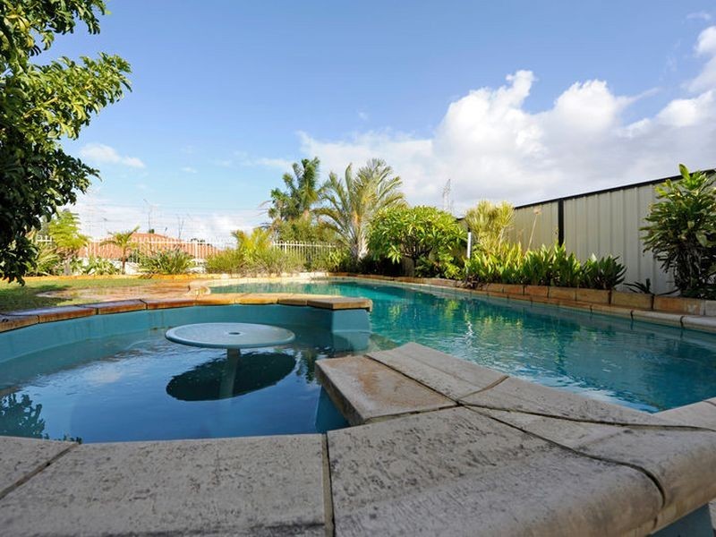 7 Bloodwood Circle, South Lake WA 6164