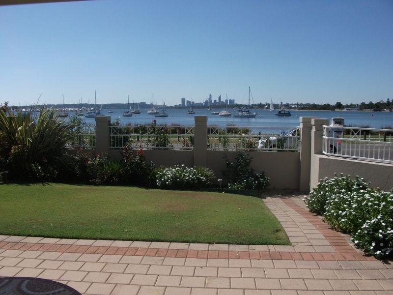 63B Canning Beach Road, Applecross WA 6153