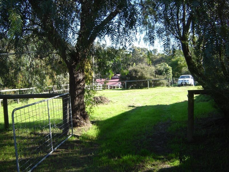 568 Jarrahdale Road, Jarrahdale WA 6124