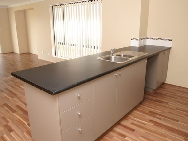 5 Stratford Road, Bertram WA 6167