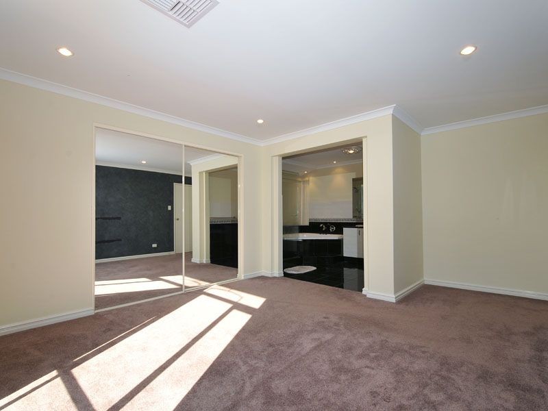 88 Beenyup Road, Atwell WA 6164