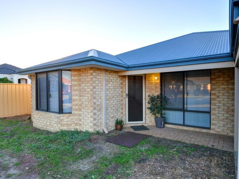 19 Ranunculus Court, Beeliar WA 6164