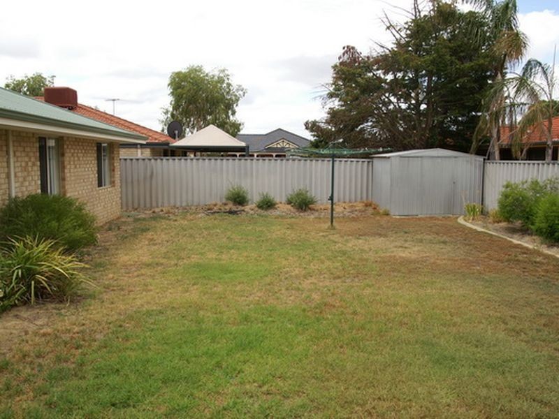 6 Woolmore Cross, Atwell WA 6164