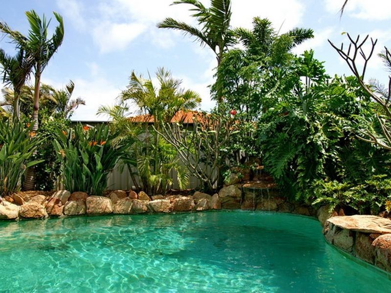 18 Freshwater Drive, Atwell WA 6164