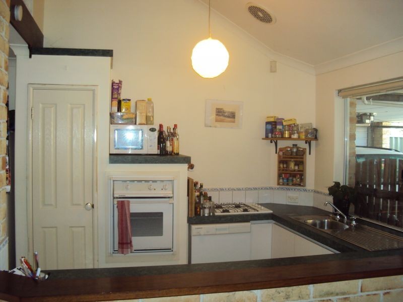 3 Lipton Mews, Atwell WA 6164