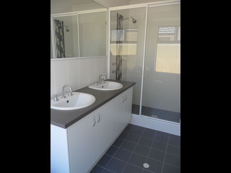 67 Brushfoot Boulevard, Success WA 6164