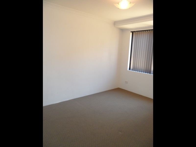 67 Brushfoot Boulevard, Success WA 6164