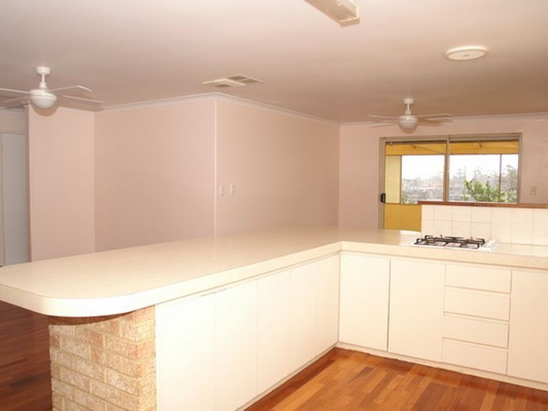 7 Tulipwood Place, South Lake WA 6164