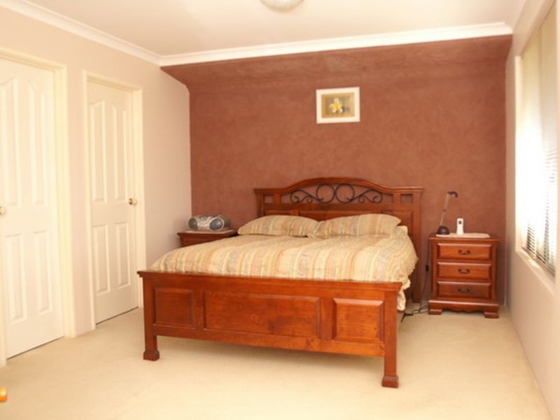 33 Avon Crescent, Atwell WA 6164